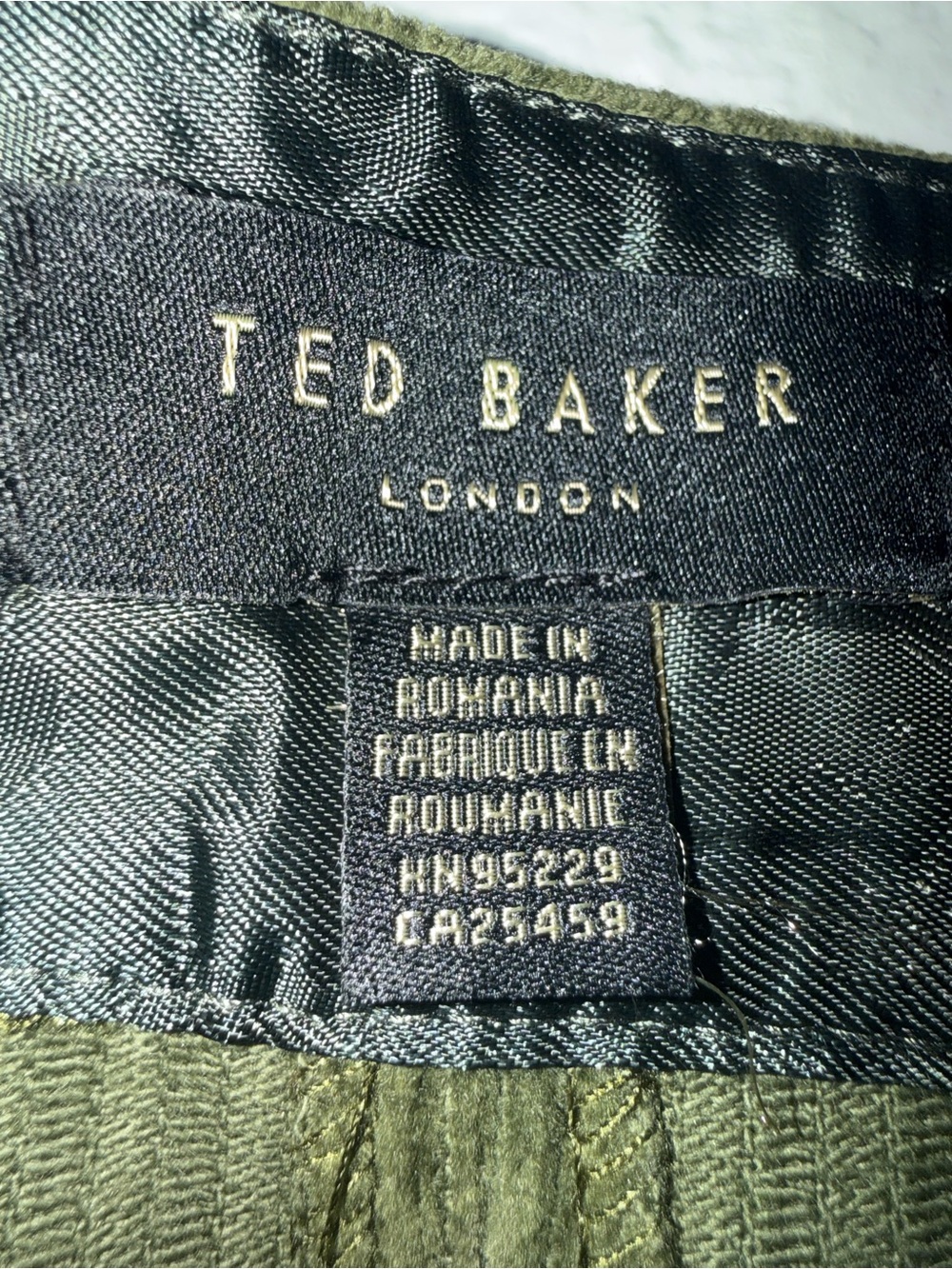 Ted Baker London Olive Green Corduroy Mini Skirt Size 4 - Picture 3 of 3
